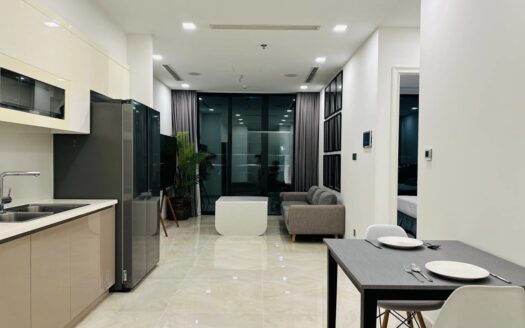 1 bedroom rental in Vinhomes Golden River – Central location with river view