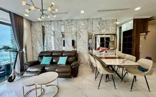 Elegant 3 bedroom apartment at Vinhomes Central Park with stylish decor