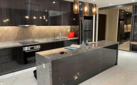 Empire City 3BR residence for rent: Unmatched view, luxury living
