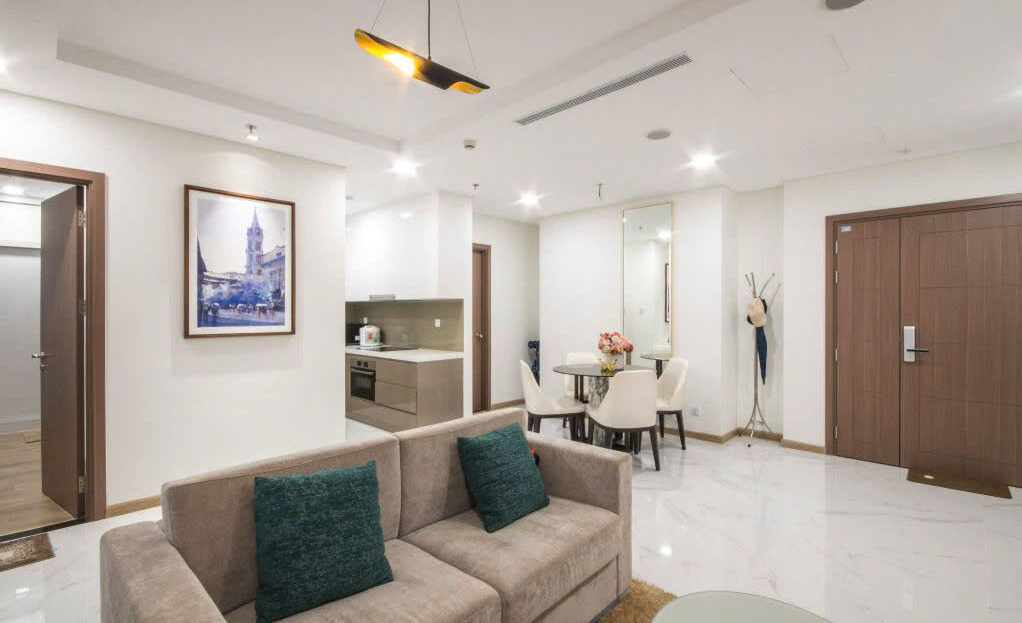 2 bedrooms apartment for rent at Landmark81 with good rent price