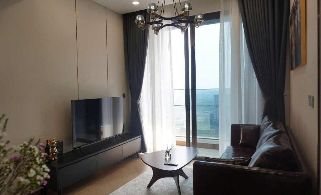Lumiere Riverside 2BR for Rent – Simple. Sleek. Sophisticated