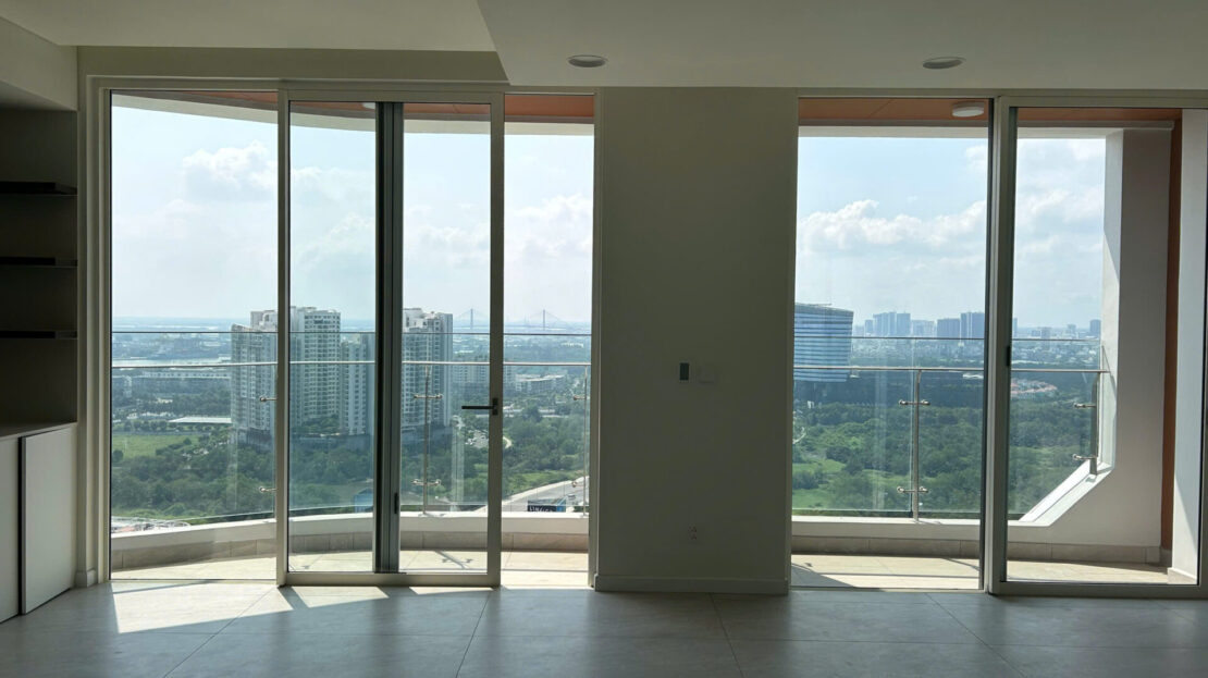 Unfurnished 4 bedrooms for rent Zeit River – Your space, style