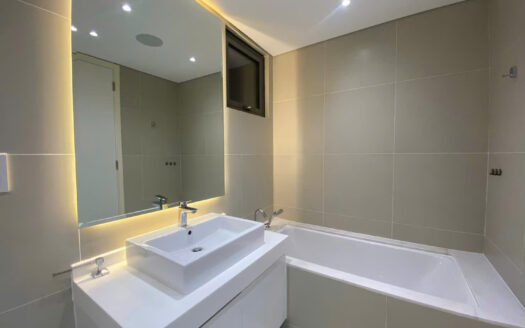 Gateway Thao Dien 2 bedroom for rent: Iconic Landmark 81 view
