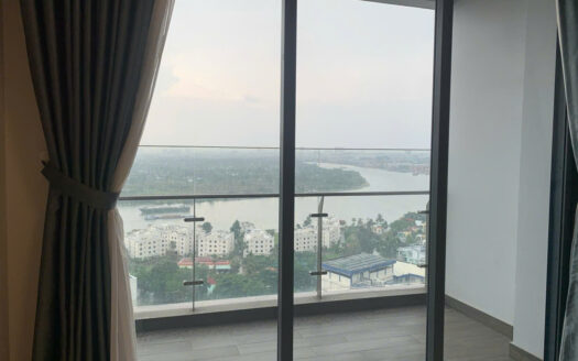 High floor 3 bedroom apartment in Q2 Thao Dien: Facing the river