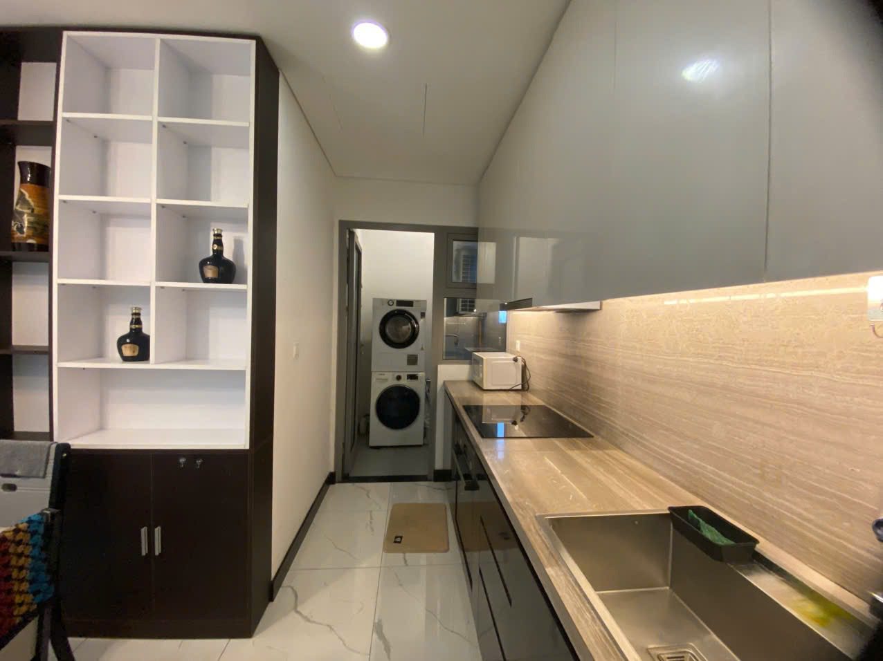 furnished 2 bedroom apartment for rent Empire City with good price