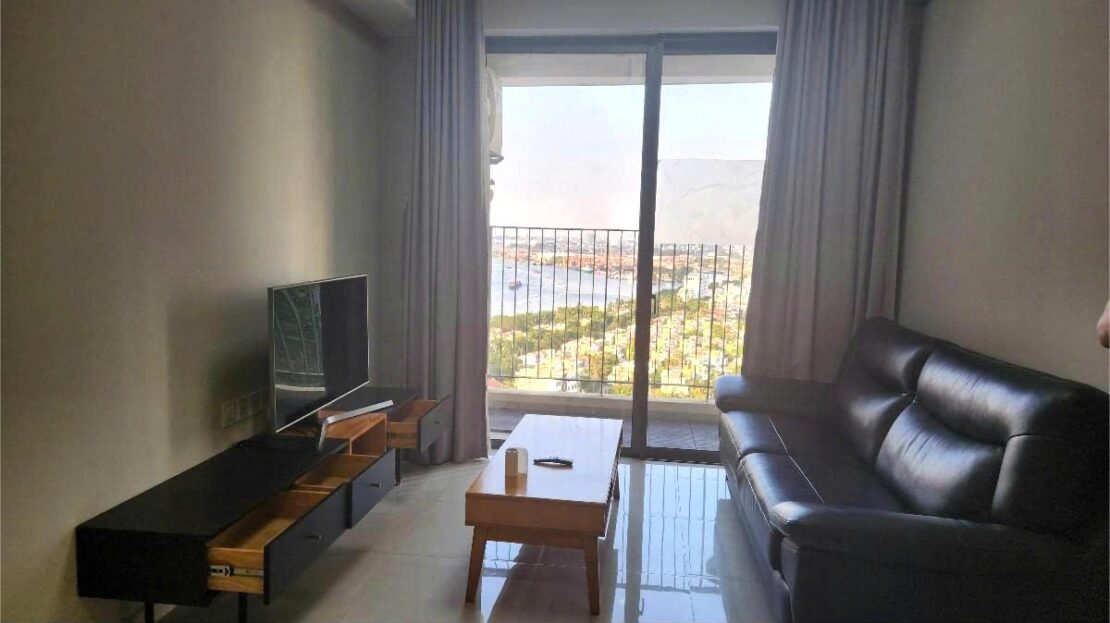 Furnished 2 bedroom for rent at Masteri An Phu with river view