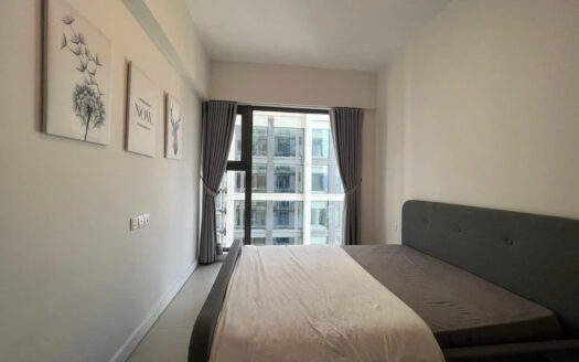 High floor 1 bedroom for rent in Gateway with warm tone