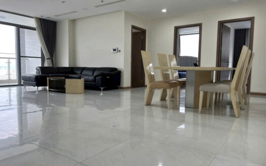 Vinhomes Central Park 4 bedroom apartment for rent - high floor, river view