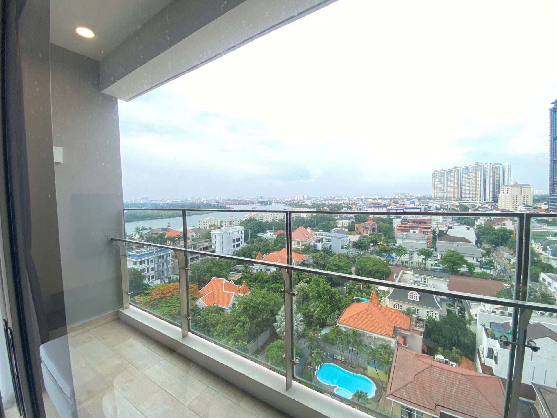 Nassim Thao Dien 2BR apartment for rent - Modern furniture, river view