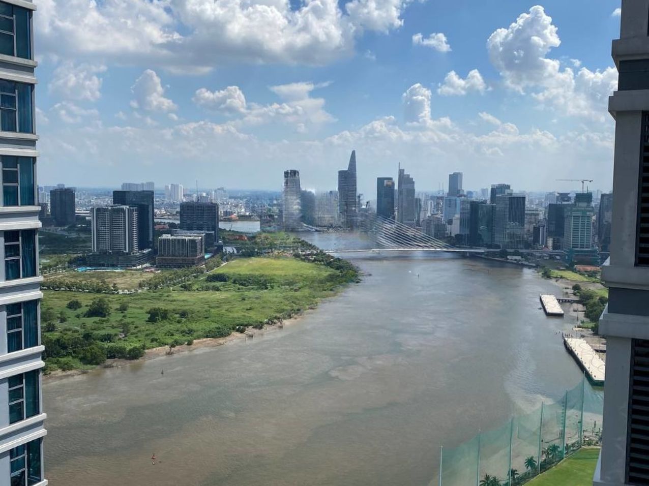 1BR for rent in Sunwah Pearl Binh Thanh - High floor, river view