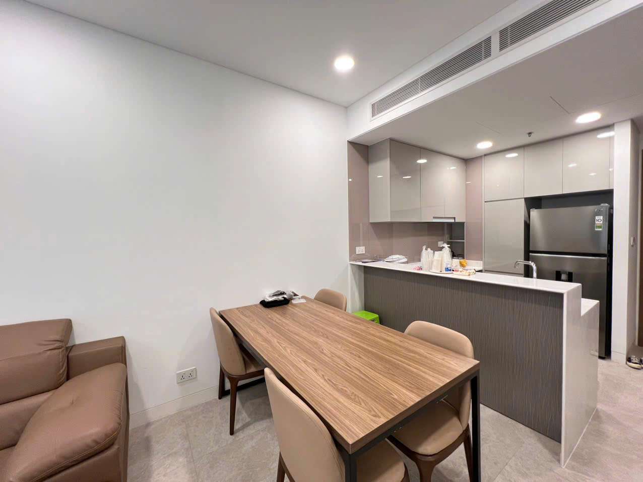2BR for rent in The River Thu Thiem – 83m², pool view, fully furnished