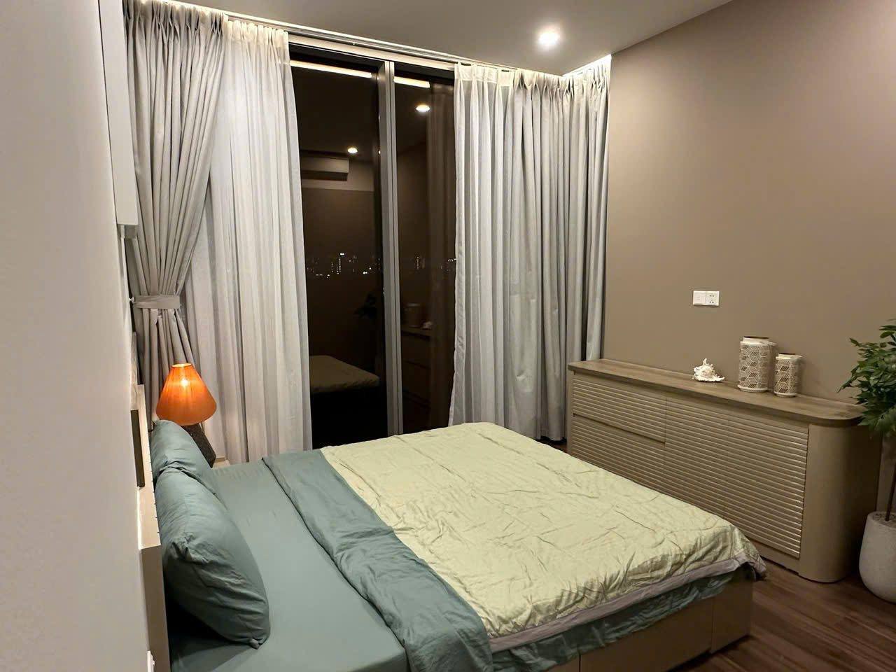 2 Bedroom For Rent Empire City Linden Residence, Cozy & Elegant, Full Furniture