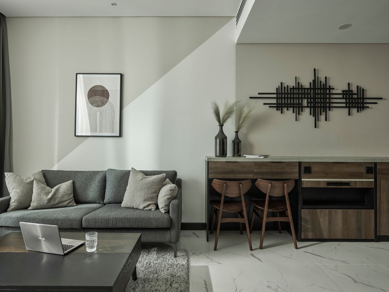 Minimal 1 bedroom for rent at Empire City with river view