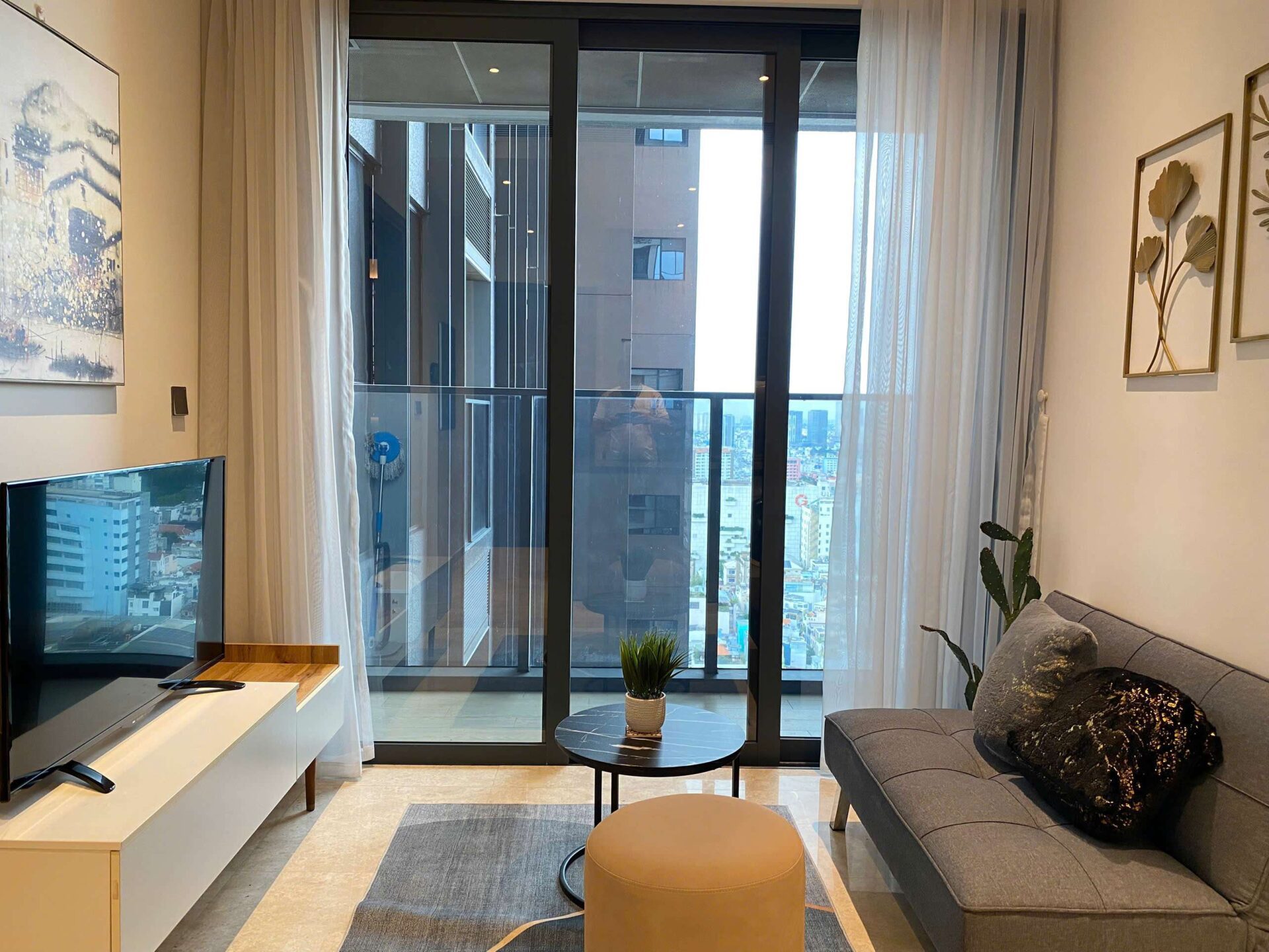 The Marq 1 bedroom for rent in District 1 - Chic design, city view
