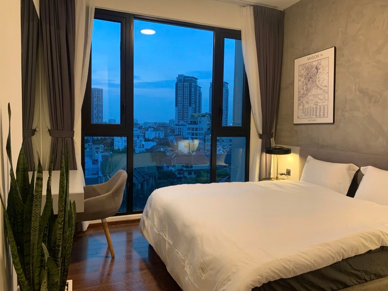 Luxury 2BR for Rent at D’edge Thao Dien with City View