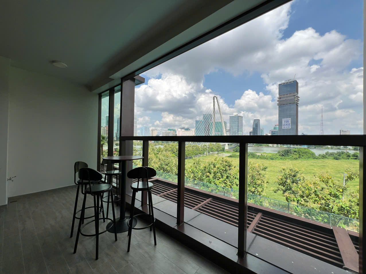 Big size 4 bedroom apartment for rent Metropole Thu Thiem - River View