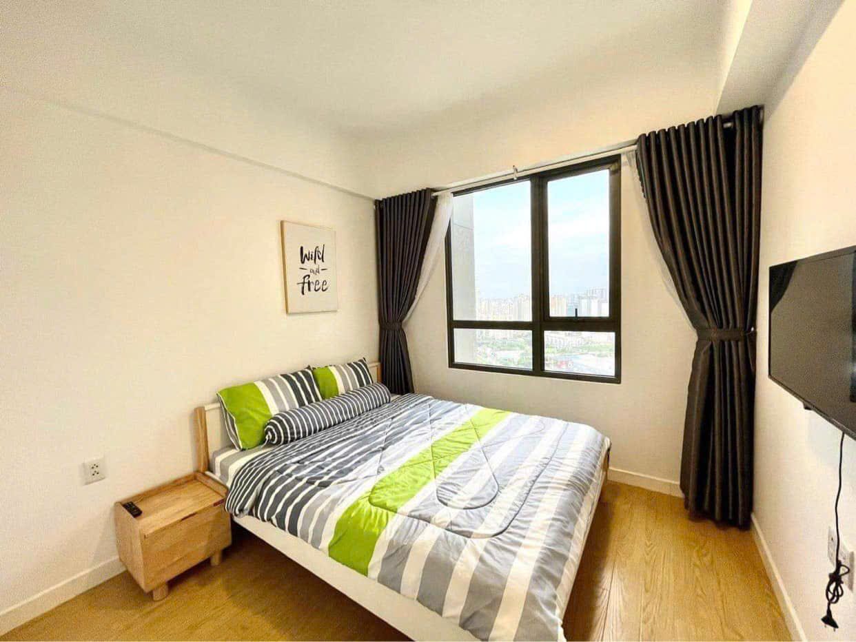 High floor 2 bedroom rental Masteri Thao Dien With City View