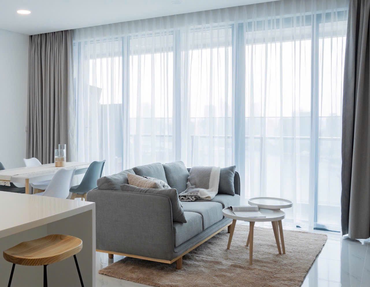 River view 2BR for rent in Sunwah Pearl – High Floor, 105m², Full Furniture