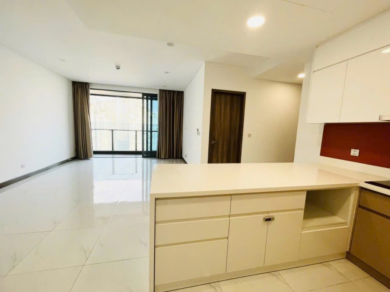 Sunwah Pearl Binh Thanh 2BR apartment for sale - Spacious 112m2, o