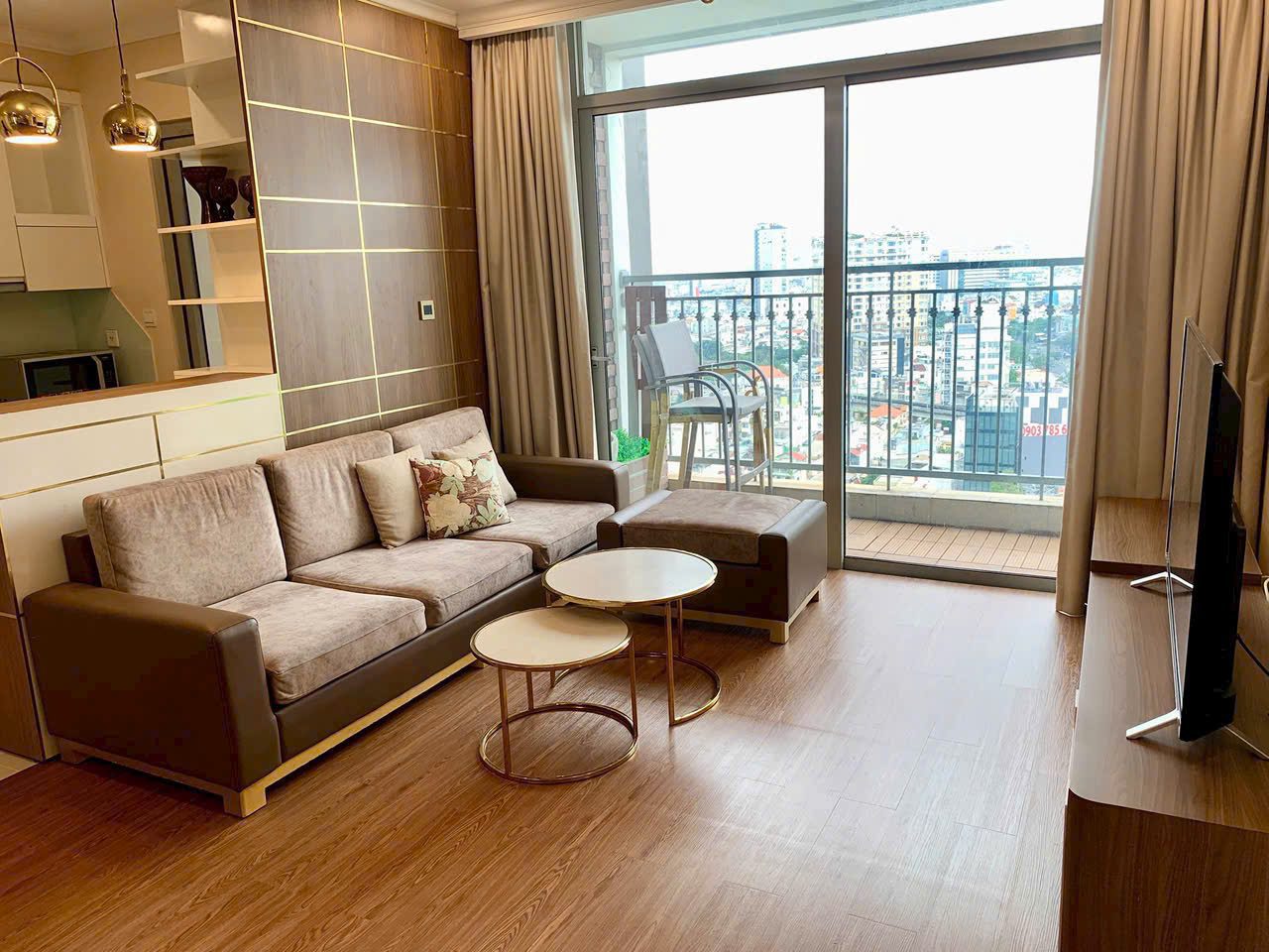 3 Bedrooms For Rent In Vinhomes Central Park - Bright City View