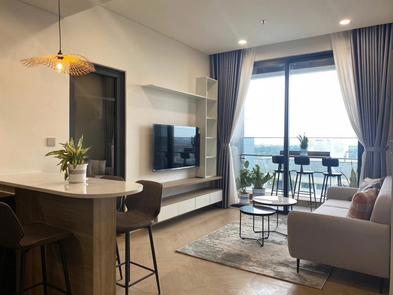 Lumiere Riverside 2 bedroom for rent river view – Elegant & tastefully designed