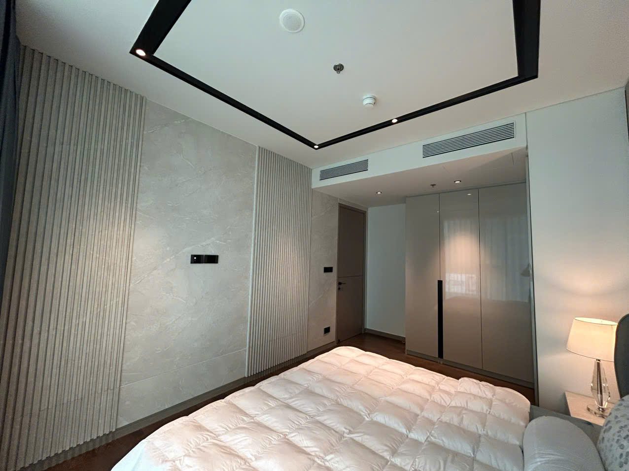 Elegant 1 Bedroom Apartment In Grand Marina Saigon - River View