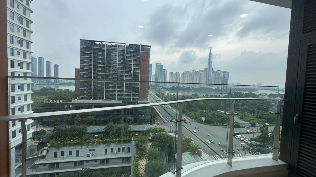 Furnished 2 bedrooms for rent in Zeit River, River & Landmark view