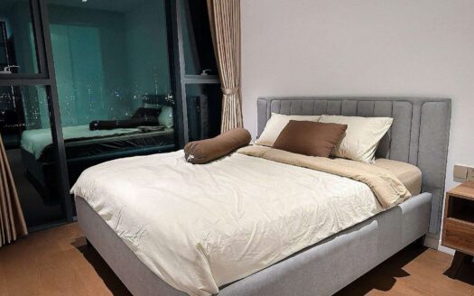 Metropole Crest 2 bedrooms for rent with review view