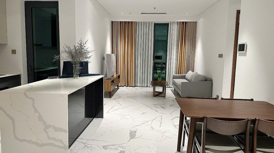 Metropole Crest 2 bedrooms for rent with review view