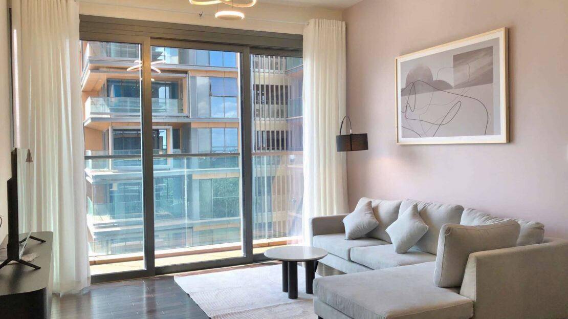 River view 2BR for rent at Cove Residence with open living space