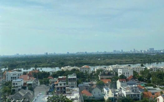 River view 2BR apartment for rent in Gateway - Colorful design