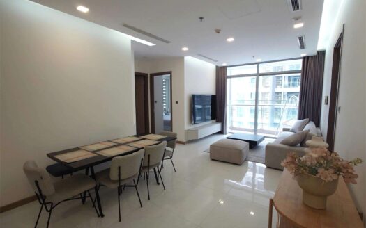 2 bedroom for rent in Vinhomes Central Park –  Full furniture & Bathtub