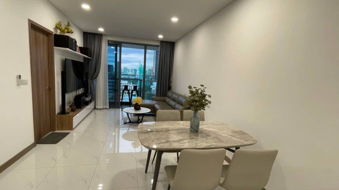 modern 2 bedroom apartment for rent - open river view