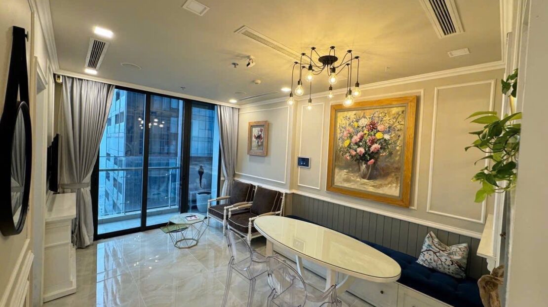 river view 2 bedroom apartment for rent Vinhomes Golden River D1