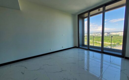 Unfurnished 2BR apartment for rent in Empire City – High floor, open city view