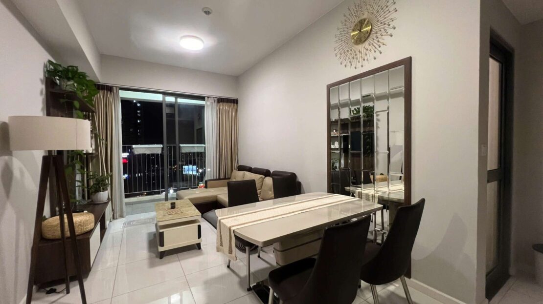 cozy 2 bedroom apartment Masteri An Phu for rent - minimal design