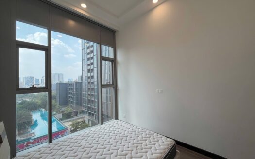 Empire City 3BR apartment for rent - Low floor, river view