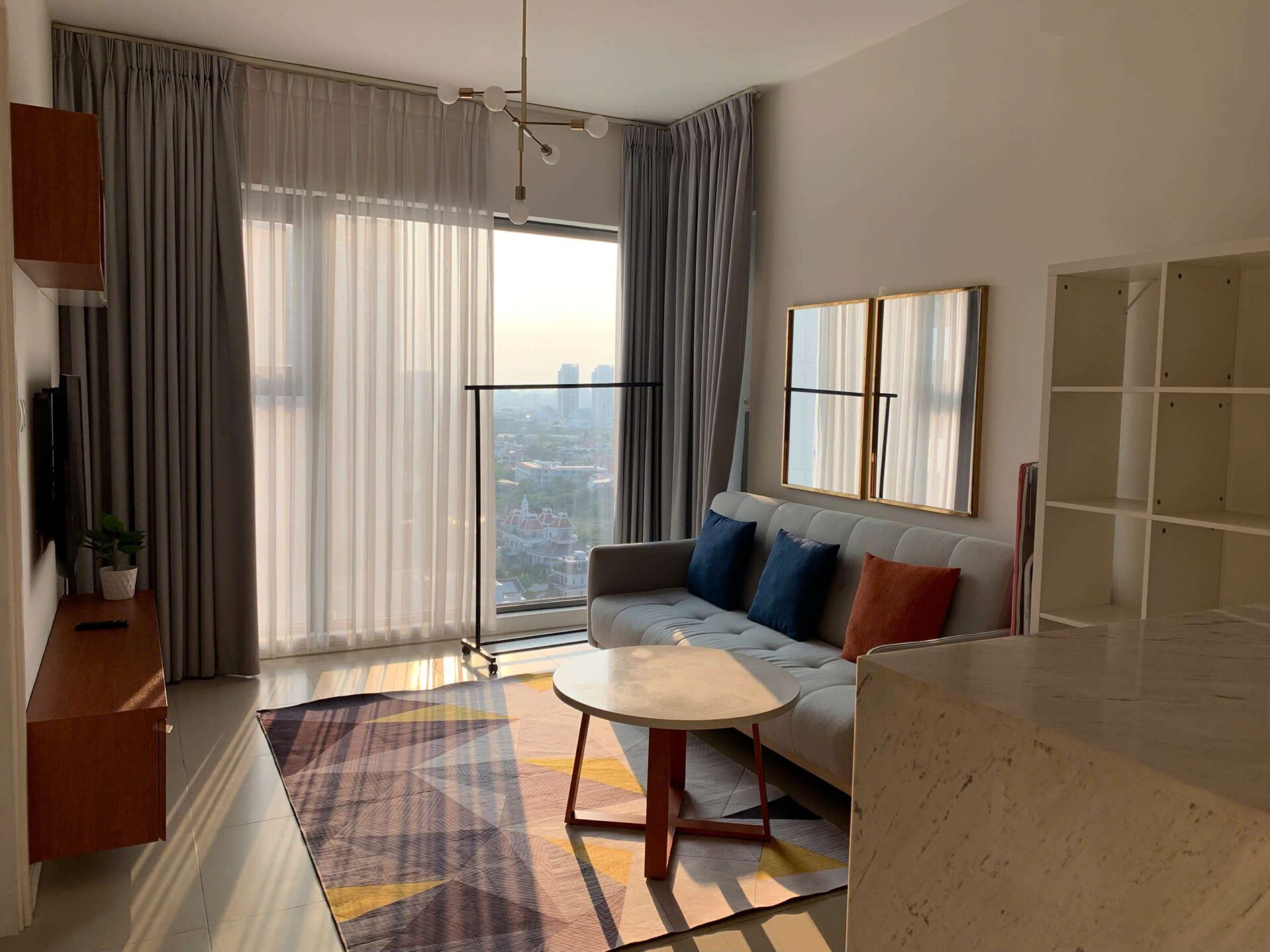 One Gateway Rent Gateway 1 bedroom condo for rent β Stylish furniture & city view
