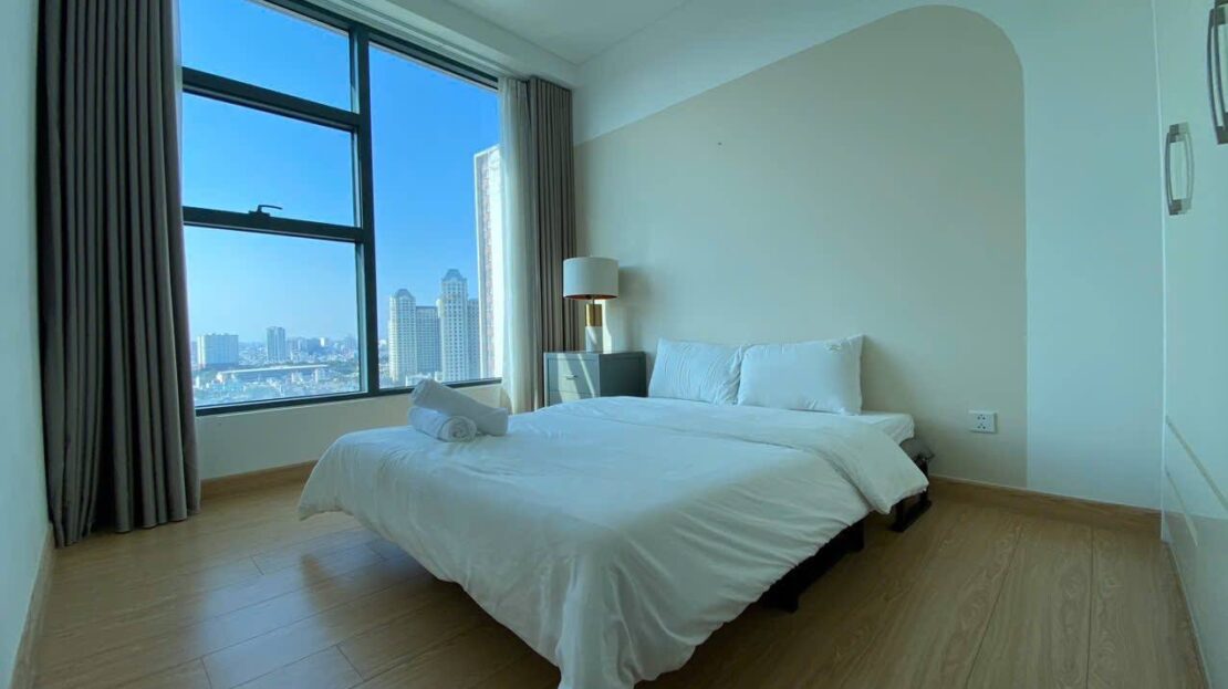 sunwah pearl white house 2 bedroom aapartment for rent with river view
