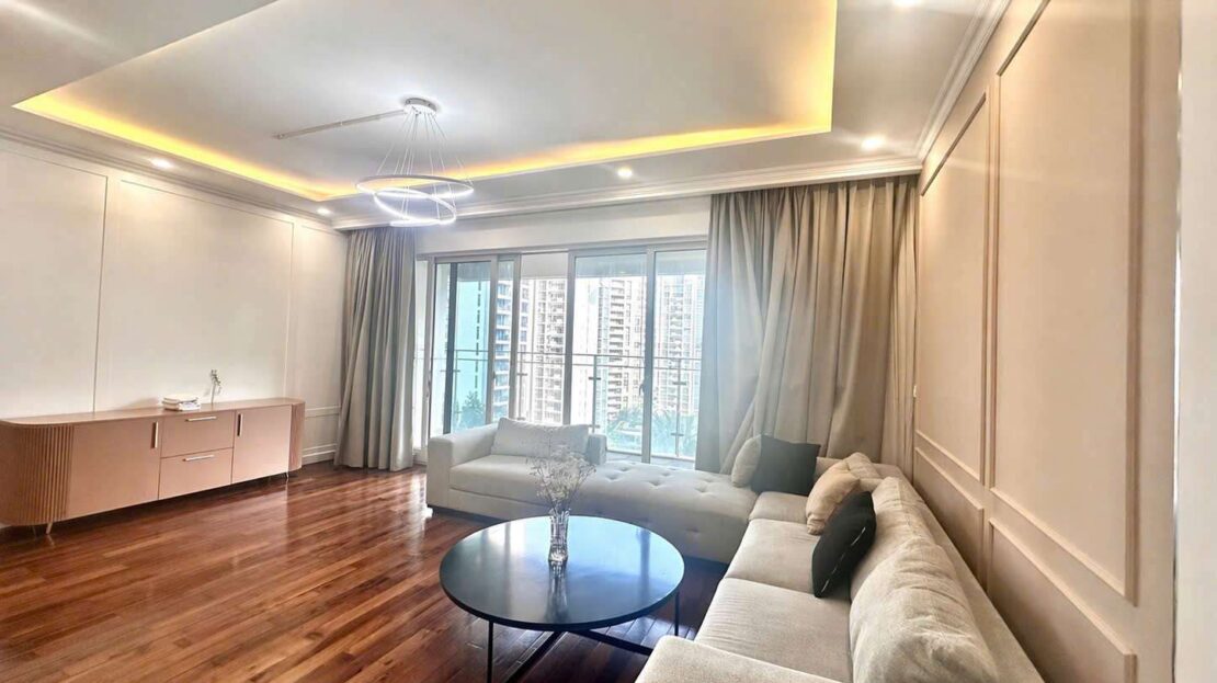 luxury 3br apartment rental in Estella Heights spacious 142m2