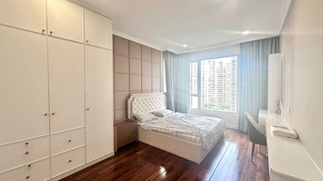 luxury 3br apartment rental in Estella Heights spacious 142m2