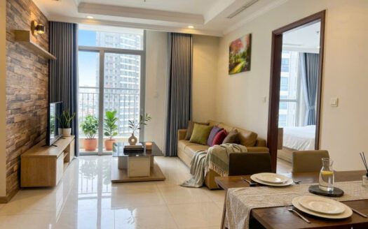 Modern 2 bedroom apartment Vinhomes Central Park – Cozy living