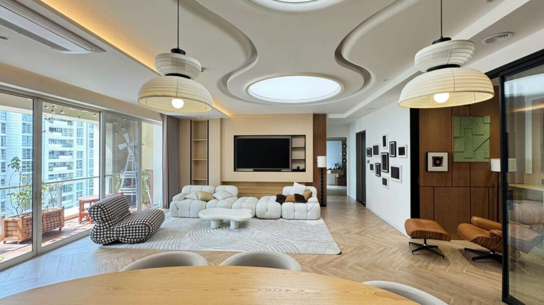 The Estella 3 bedrooms for rent - biggest layout 171m2, refined wooden furniture