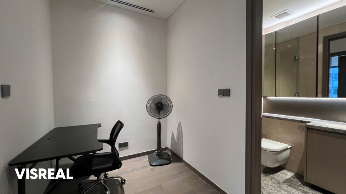 Delicated working space at 1 bedroom for rent in The Marq District 1