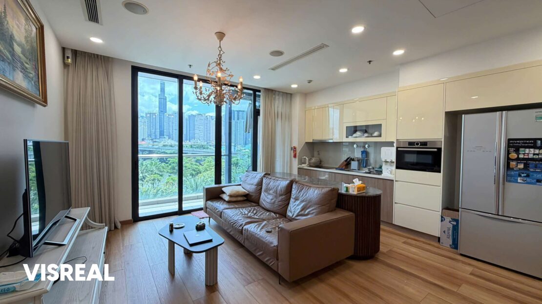 3 bedroom apartment rental in Vinhomes Golden River – 101m² with Landmark 81 view