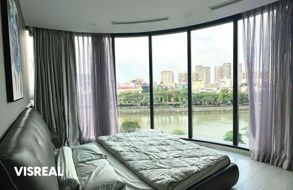 Low Floor 3 Bedroom for Rent Vinhomes Golden River – 101m² River View