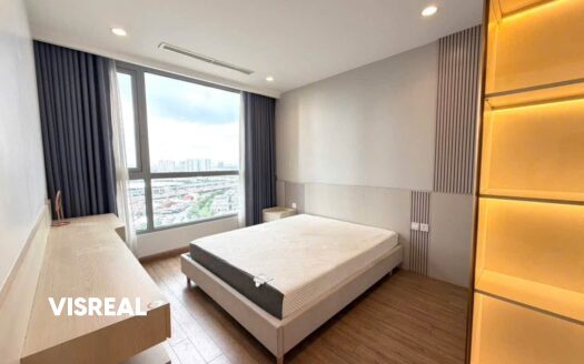Modern 3 bedroom rental in Vinhomes Central Park with wide city views