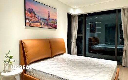 River view 2 bedroom apartment for rent in Opera Thu Thiem – open balcony living