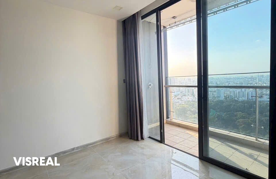 Vinhomes Golden River 3 Bedroom for Rent with Basic Furniture - 110m² open city view