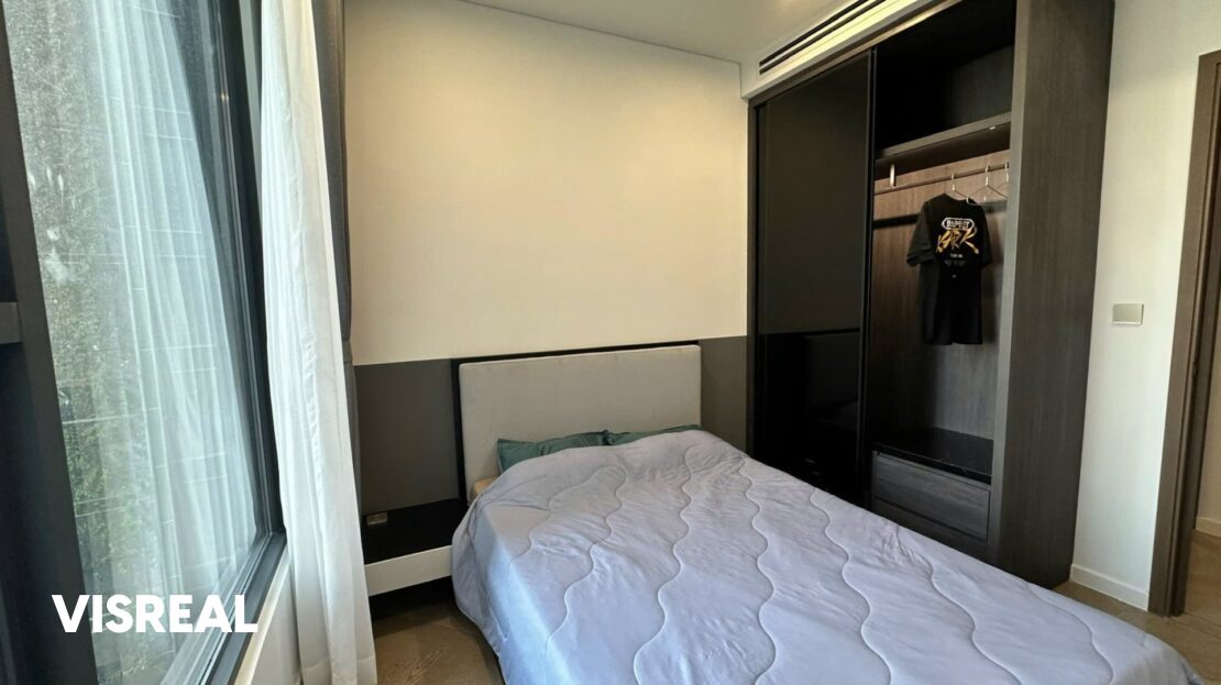 Second bedroom with sliding wardrobe and two-tone wall, Lumiere Riverside 2-bedroom